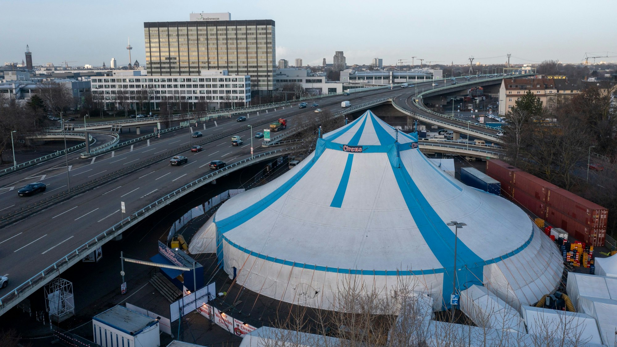 Teil der Zoobrücke in Köln-Deutz.
