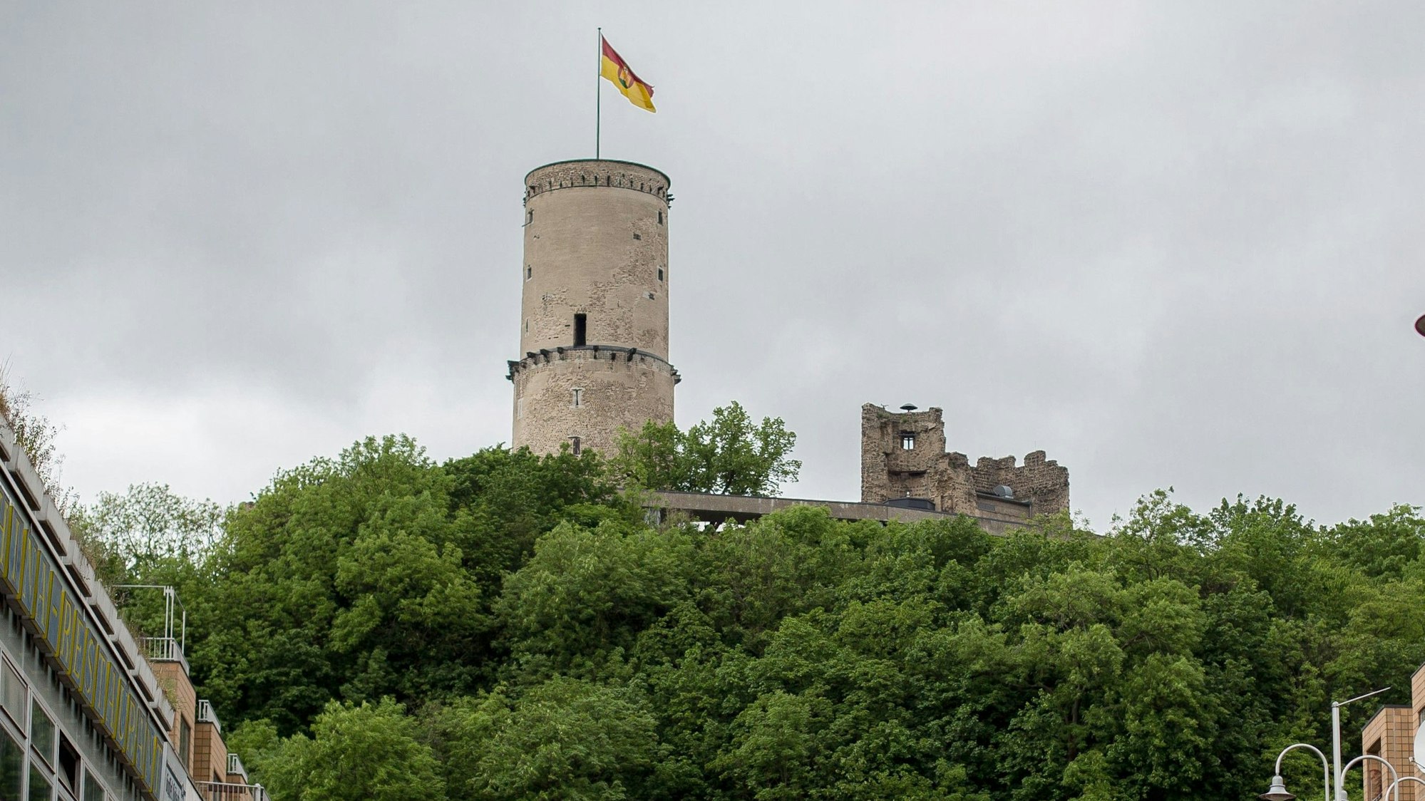 Schloss Godesburg ist 2016 in Bonn Bad Godesberg zu sehen (Archivfoto).