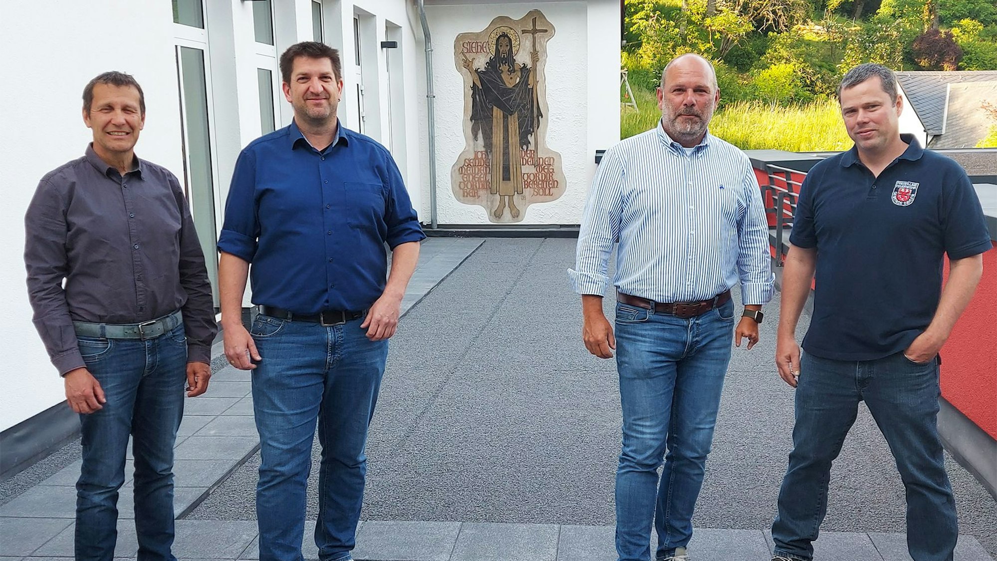 Das Bild zeigt die vier Männer, die die Maßnahmen in Kronenburg organisierten.