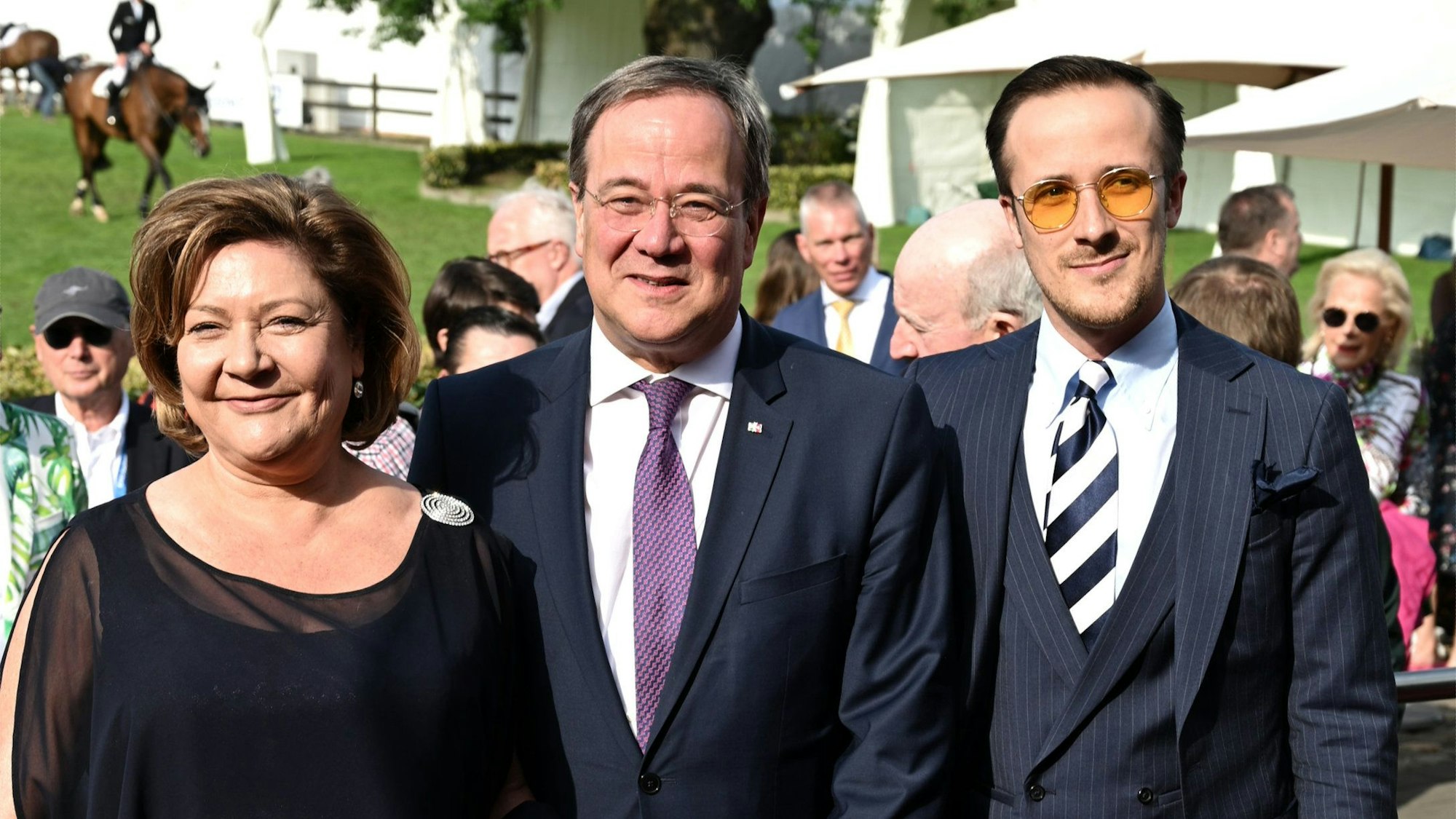 Armin Laschet mit Ehefrau Susanne und Influencer-Sohn Joe Laschet.