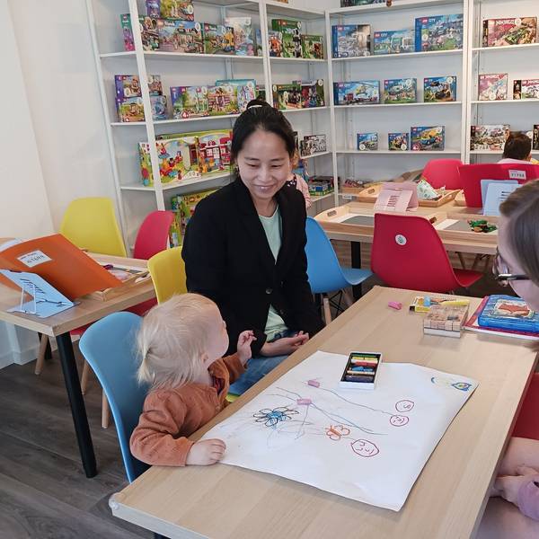 Familiencafe Glücksmomentum an der Scheerengasse in Siegburg, Inhaberin Seojin Hinkelmann