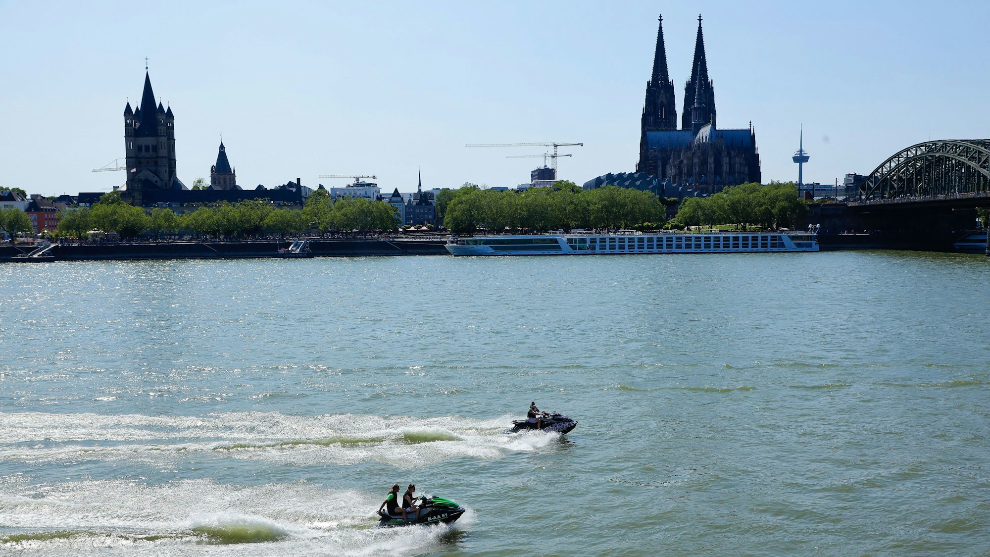 Das Wetter in Köln bleibt auch in den kommenden Tagen sommerlich, wie der DWD mitteilt.