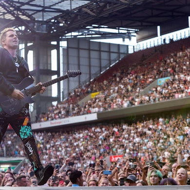 Die britische Band Muse im Rhein-Energie-Stadion.