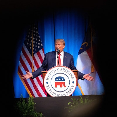 Ex-Präsident Donald Trump spricht am Wochenende in North Carolina zu Mitgliedern der Republikanischen Partei.