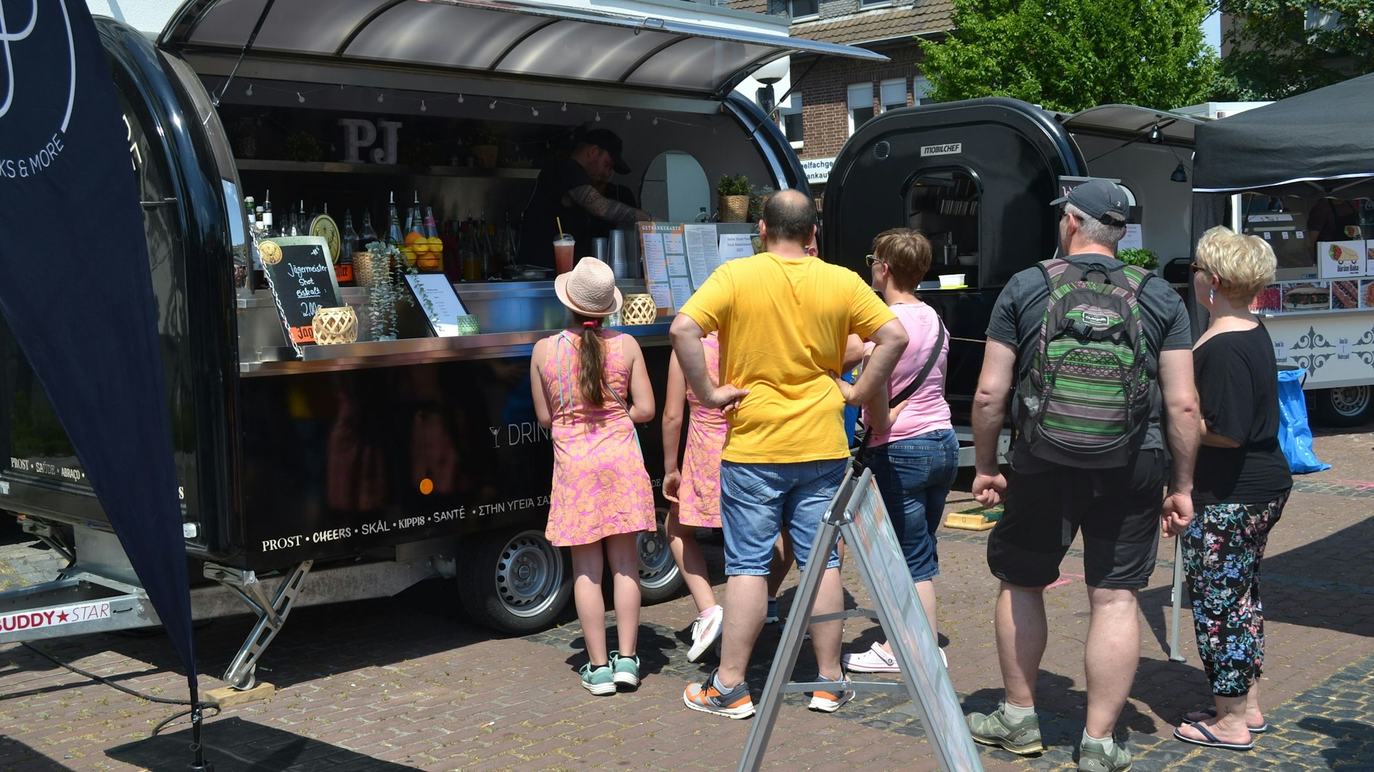 Streetfood-Markt in Niederkassel.