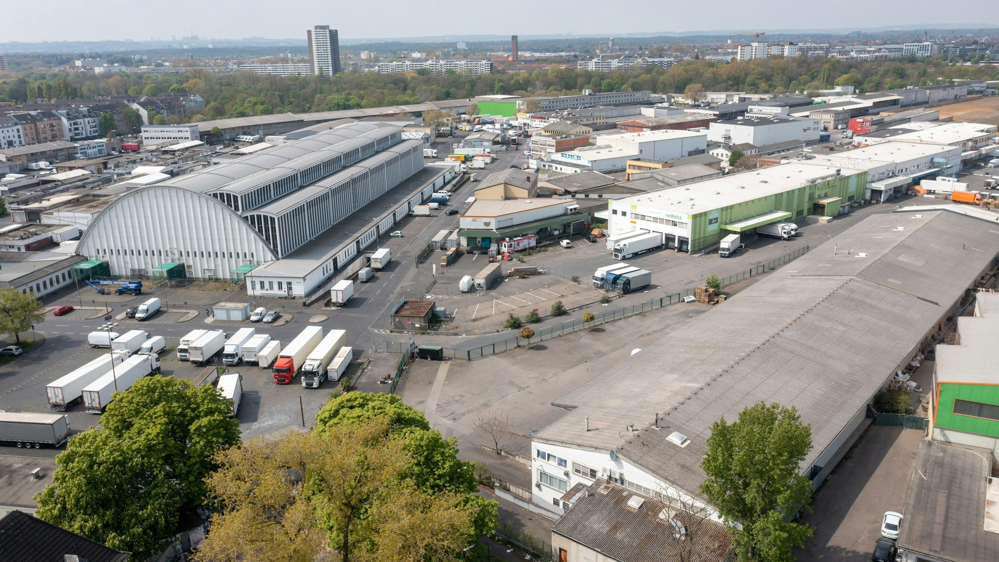 Gelände des Großmarktes in Raderthal. Der Großmarkt soll verlagert werden. Auf dem Gelände entsteht die „Parkstadt Süd“.