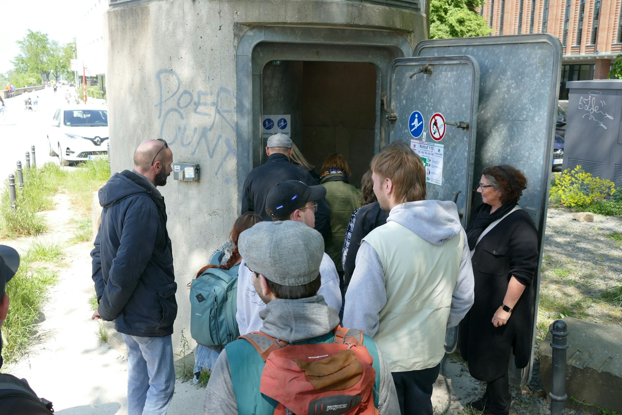 Der Einstieg auf der Deutzer Seite des Fernwärmetunnels.