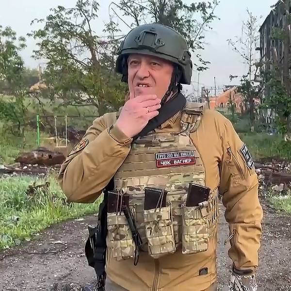Der Chef der Söldnergruppe Wagner, Jewgeni Prigoschin, weigert sich einen Vertrag mit dem russischen Verteidigungsministerium zu unterzeichnen. Seine Loyalität gelte lediglich Wladimir Putin, erklärte Prigoschin. (Archivbild)