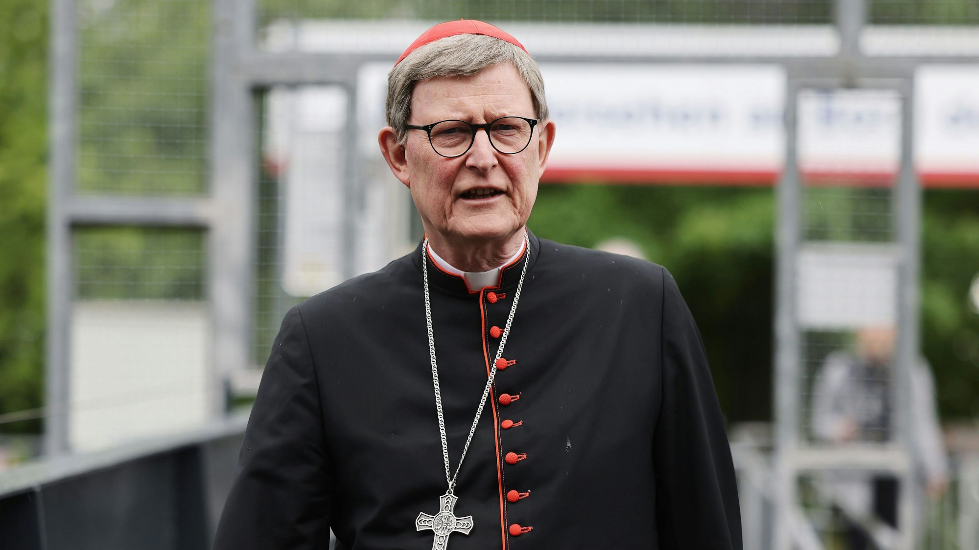 Der Kölner Erzbischof Rainer Maria Woelki. Das Erzbistum muss 300.000 Euro Schmerzensgeld an einen Betroffenen von sexuellem Missbrauch zahlen. (Symbolbild)