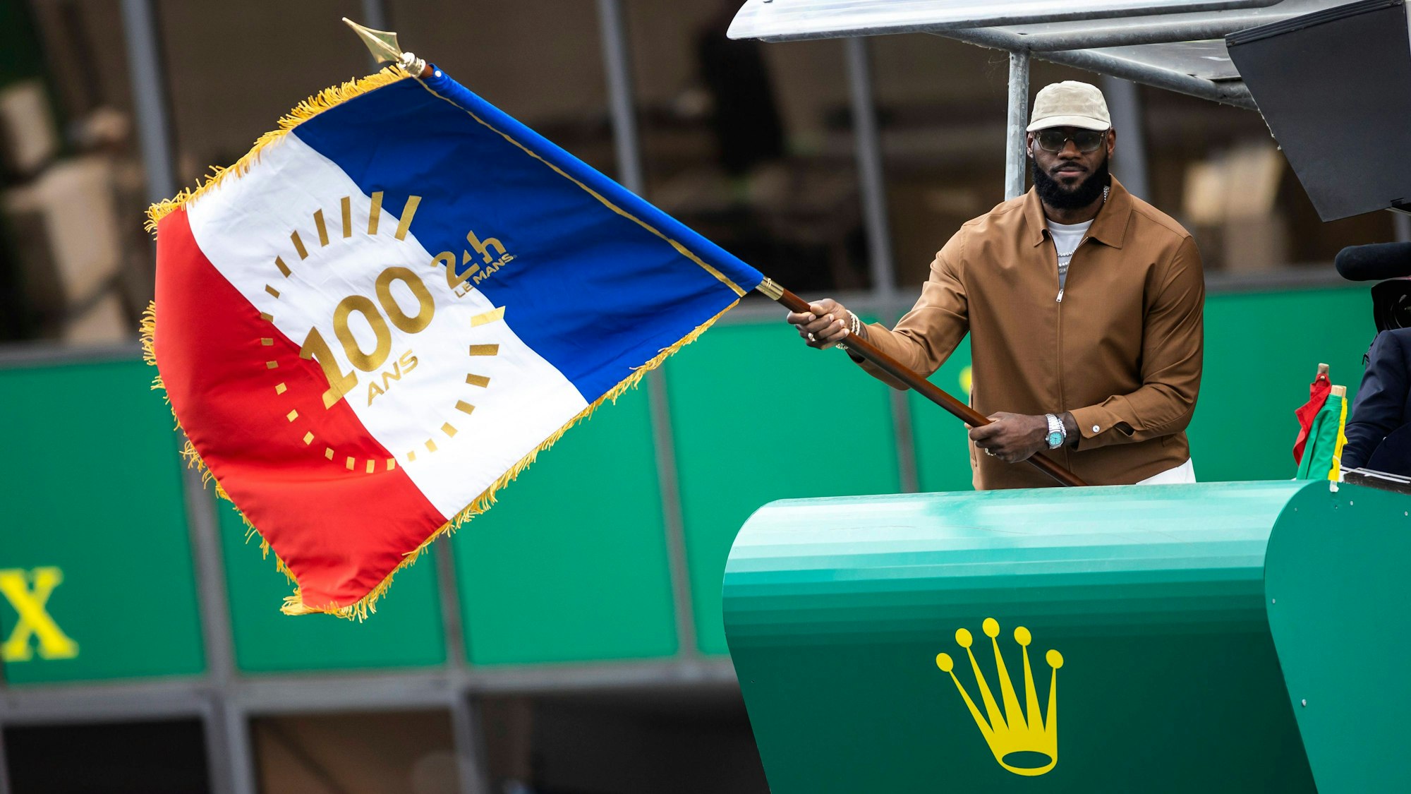 LeBron James gibt das Startsignal in Le Mans.