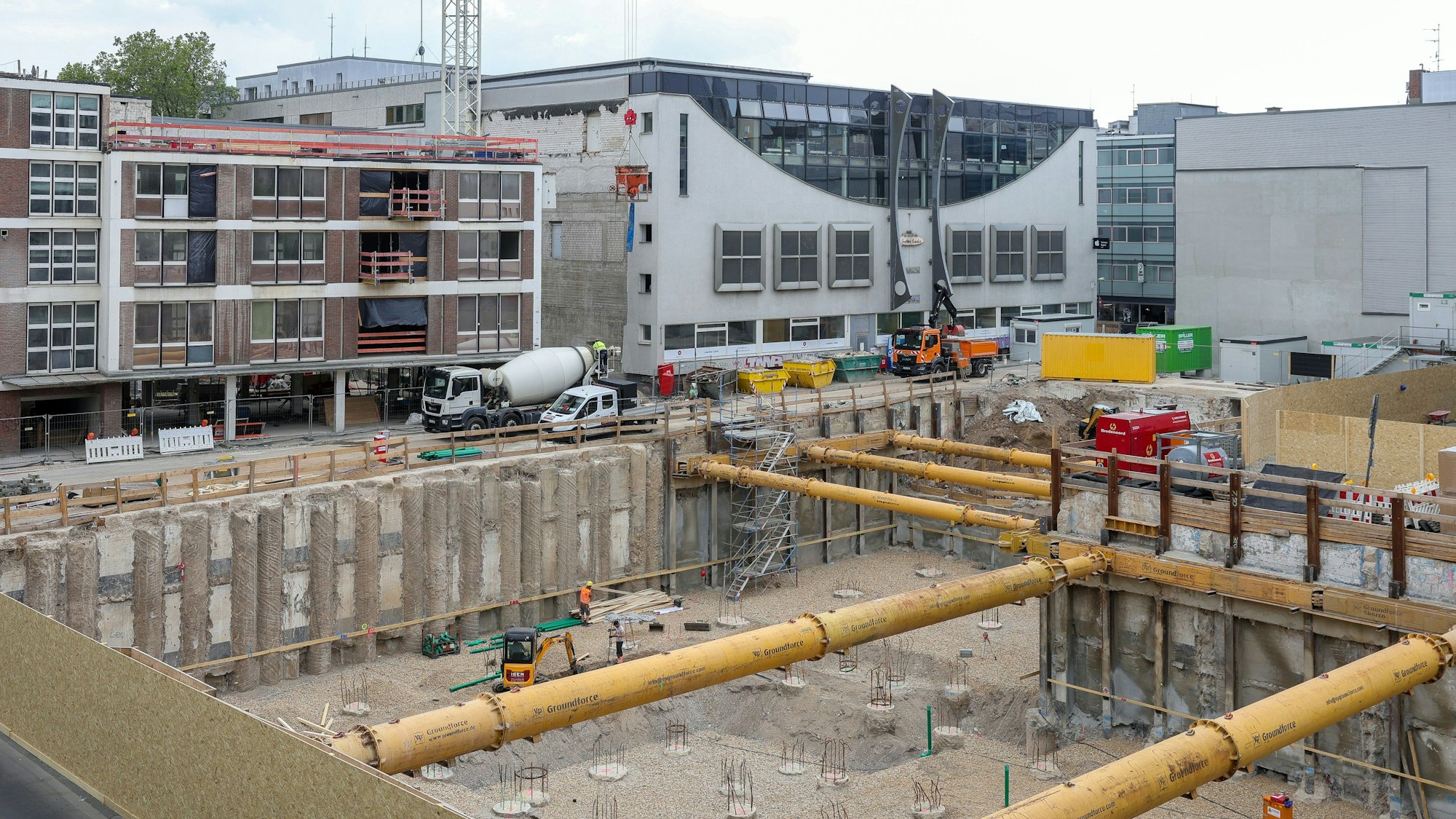 Die Baustelle des Laurenz-Carré in der Kölner Innenstadt im Juni 2023