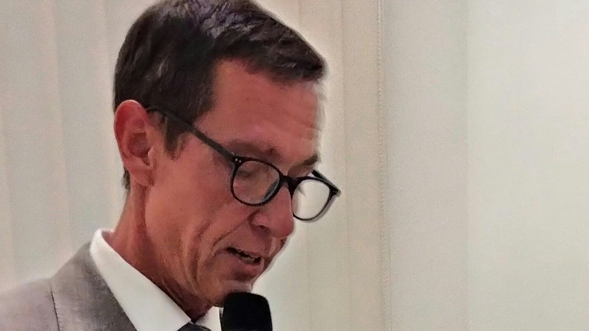 Das Foto zeigt Kerpens Bürgermeister Dieter Spürck.