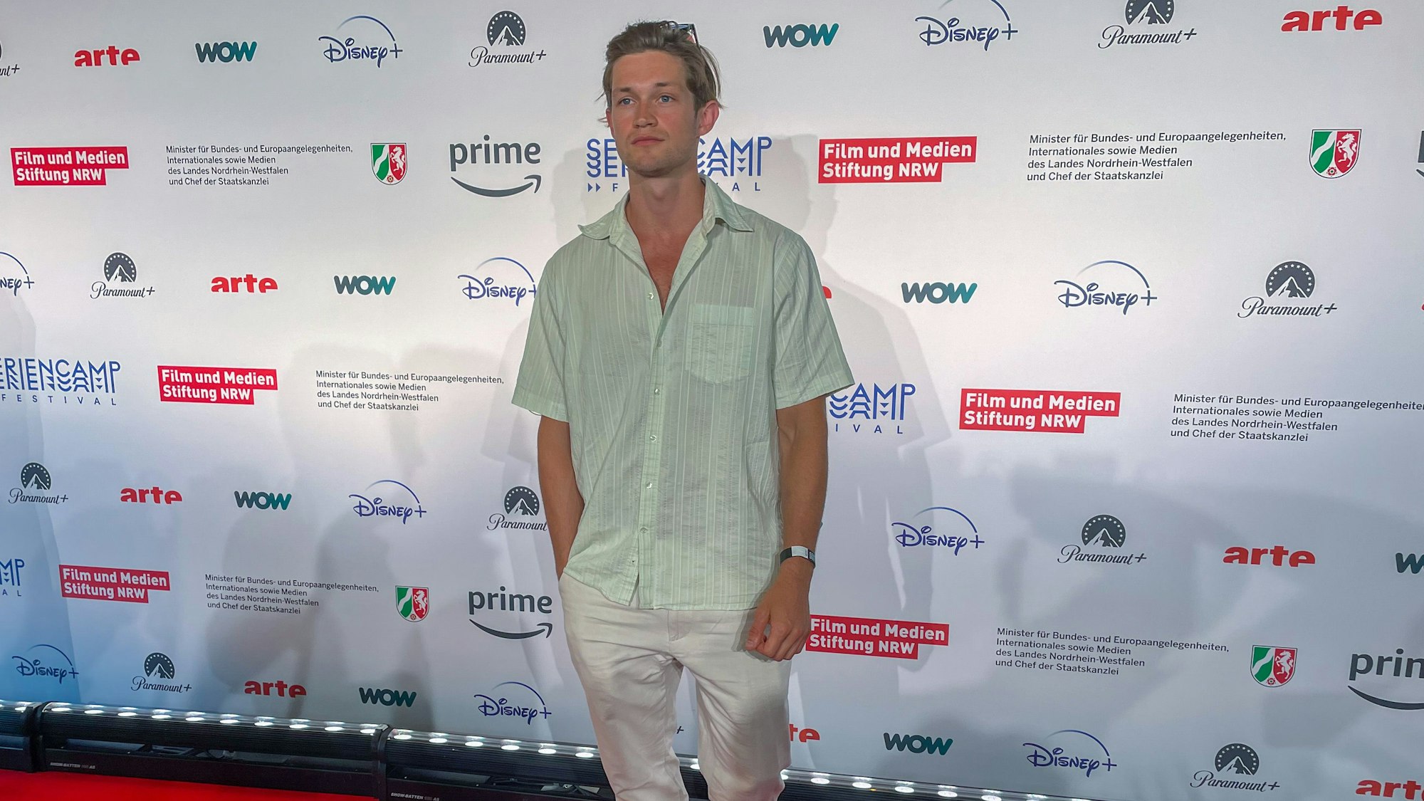 Damian Hardung bei der Eröffnung des Seriencamp-Festivals in Köln