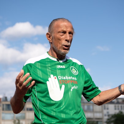 Christoph Daum, ehemaliger Fußballtrainer, reagiert.
