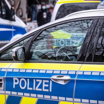 Symbolfoto Polizeifahrzeuge