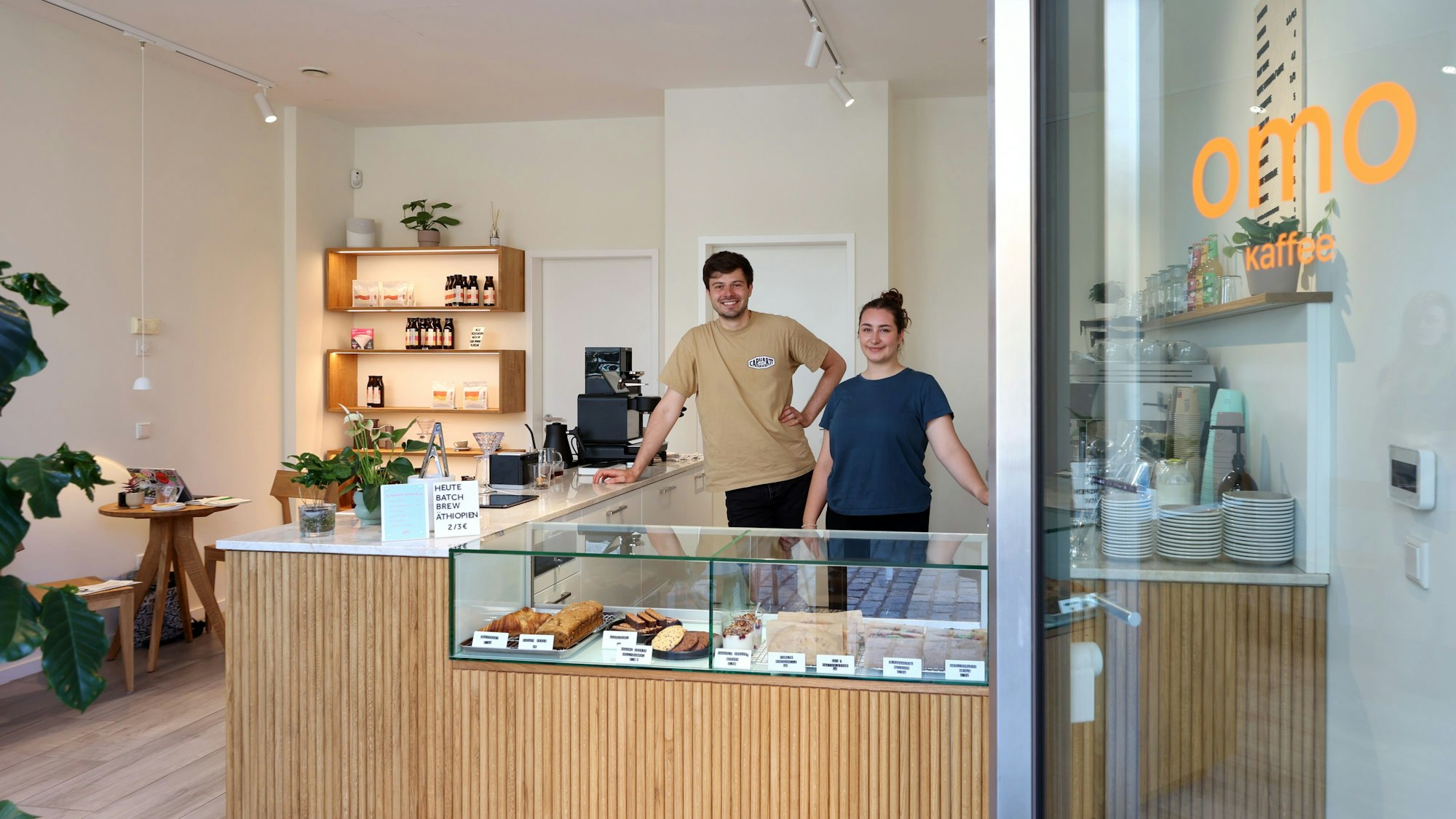 Das Omo Café im Rheinauhafen in Köln.