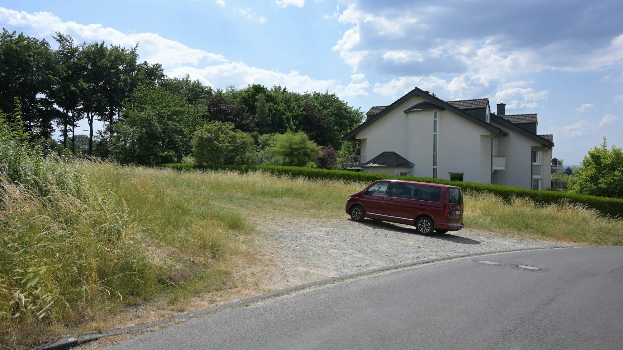 Die Wiese an der Schulstraße im Stadtteil Sand