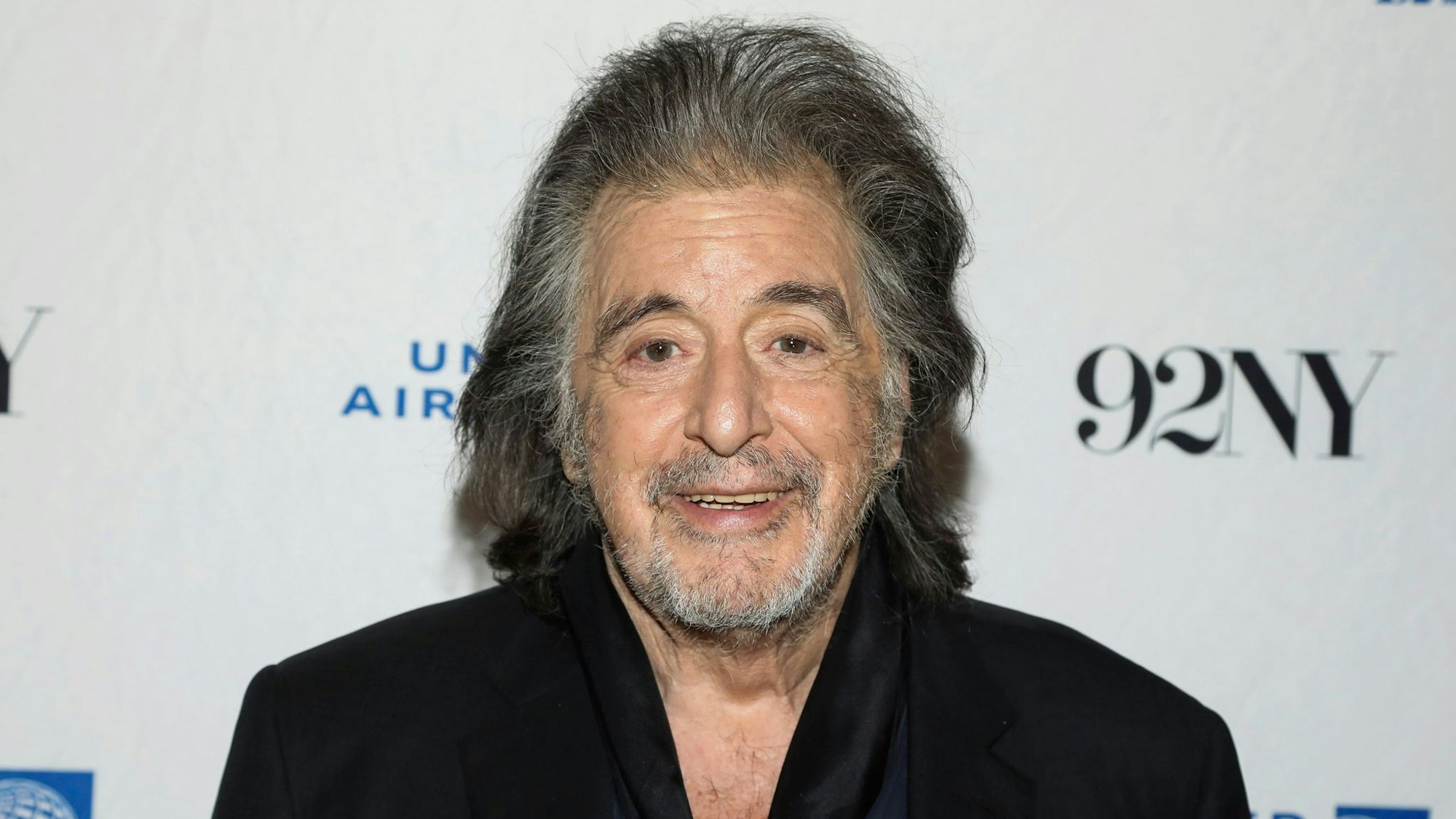 Der Schauspieler Al Pacino ist wieder Vater geworden.