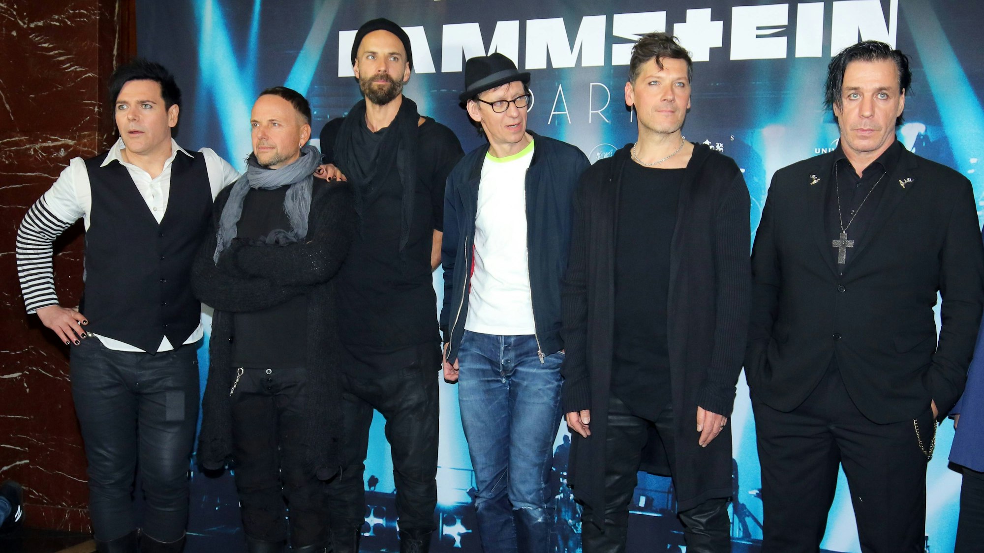 Rammstein 2017: Drummer Christoph Schneider (2.v.r.) steht neben Sänger Till Lindemann (r.)