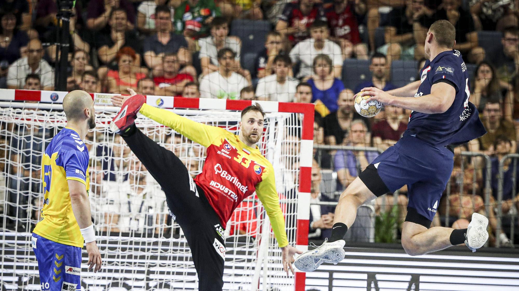 DAINIS KRISTOPANS gegen ANDREAS WOLFF im Halbfinale.