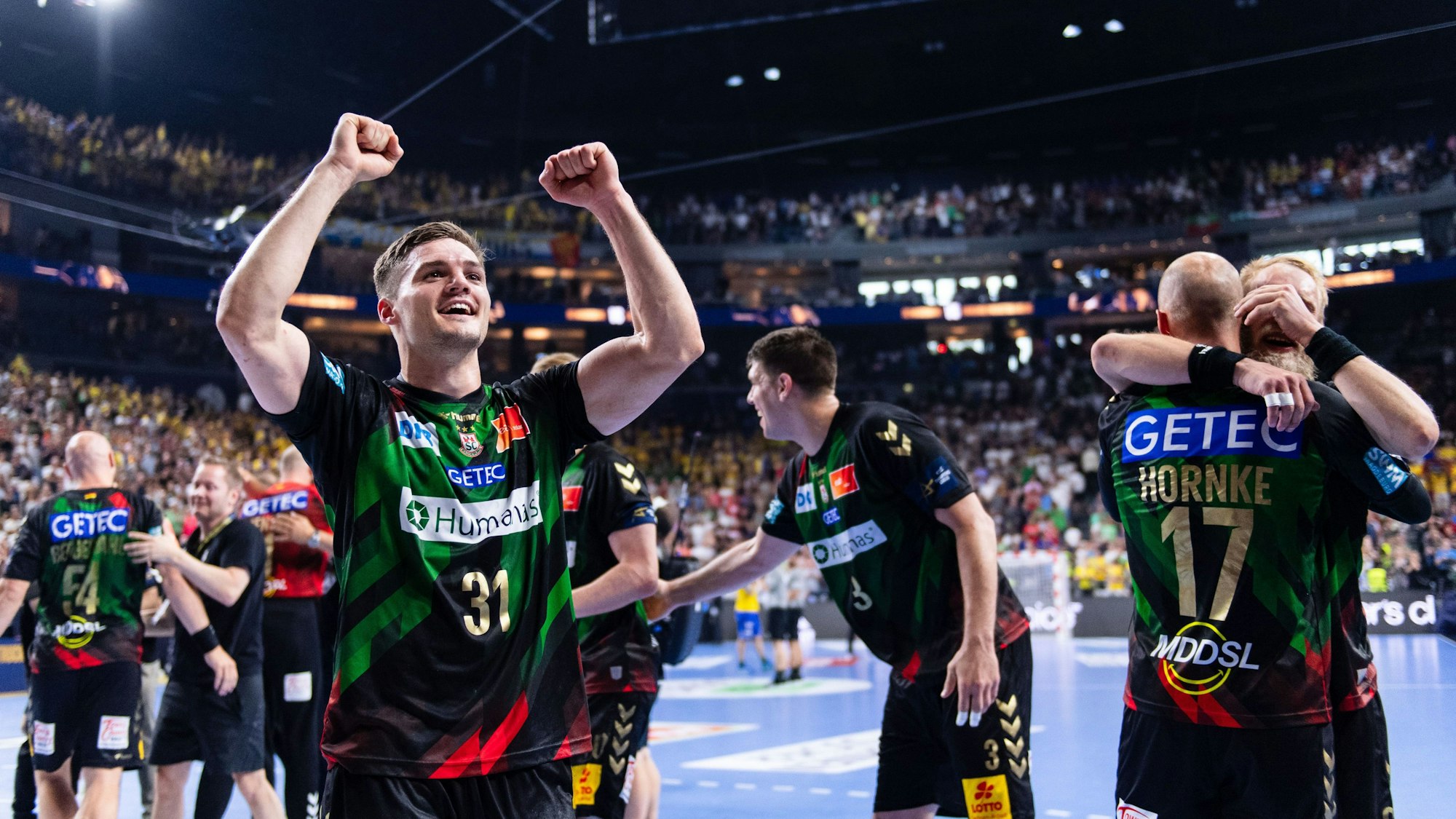 Magdeburgs Kay Smits jubelt nach der Partie.