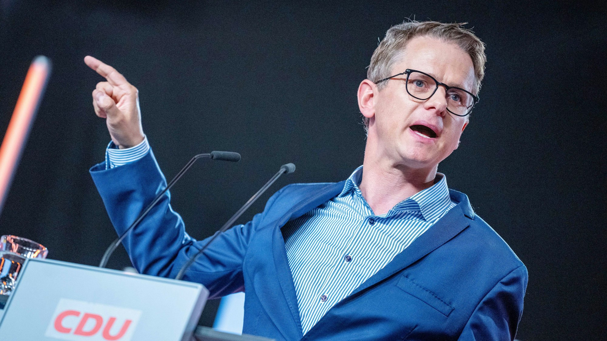 Carsten Linnemann, Stellvertretender Parteivorsitzender der CDU, spricht beim CDU-Grundsatzkonvent.