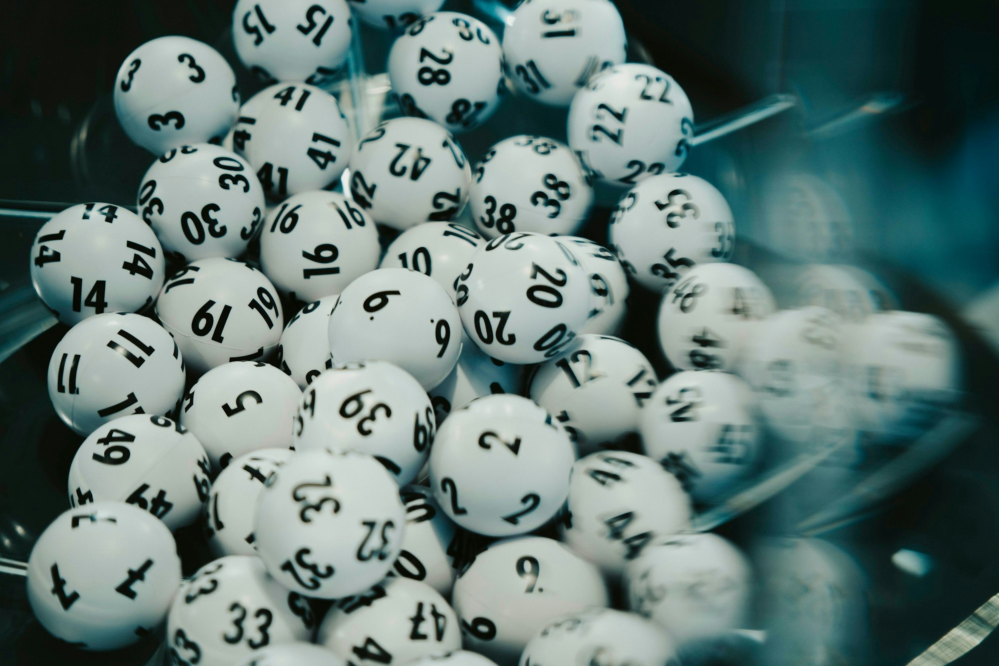Mit dem Teilsystem 610 erzielte ein Tipper aus dem Raum Hagen am Samstag (17. Juni) einen millionenschweren Treffer bei LOTTO 6aus49: Mehr als 6,6 Millionen Euro werden dem Spielteilnehmer in Kürze ausgezahlt.