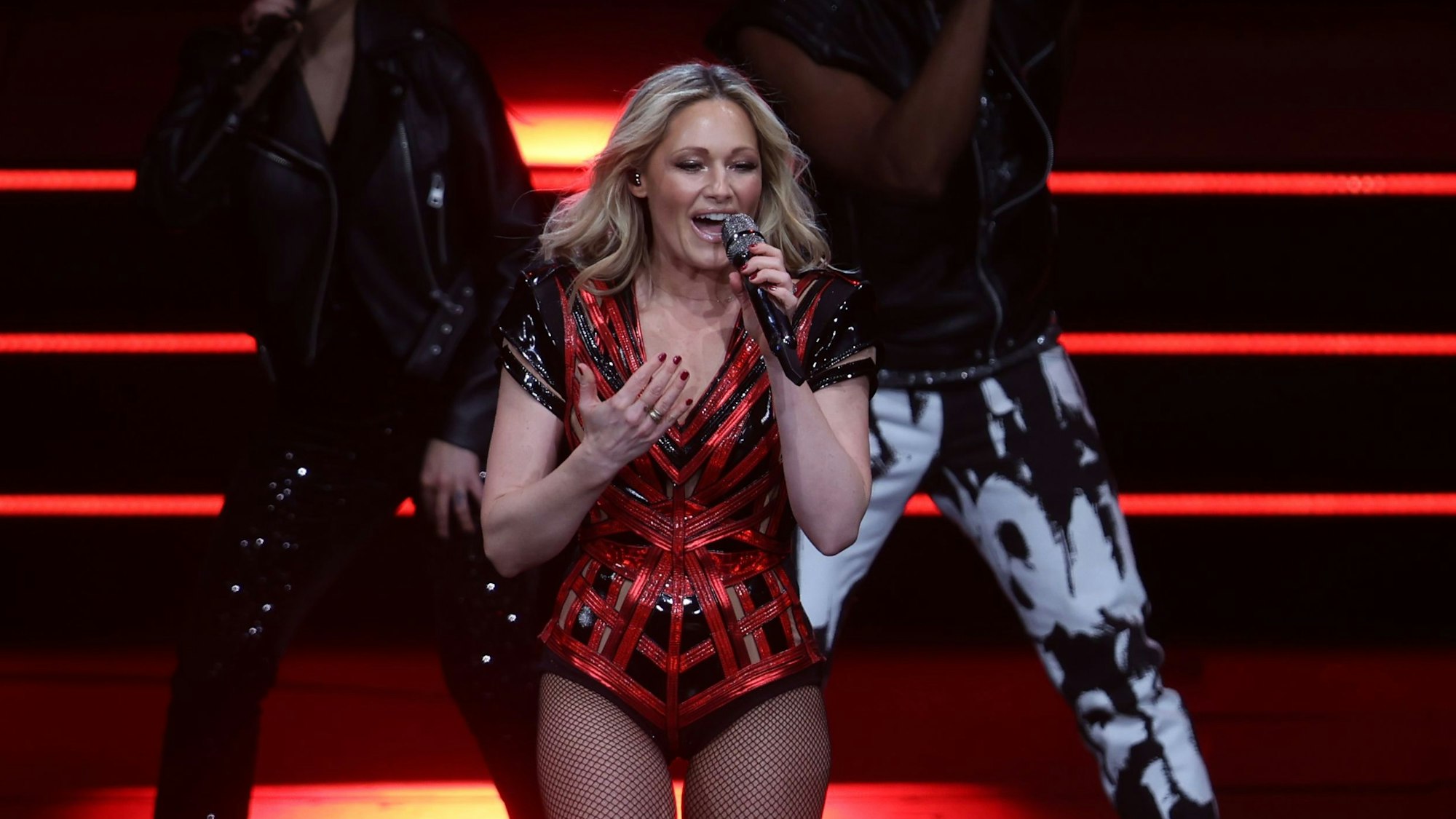 Helene Fischer bei ihrem Hamburger Konzert am 11. April 2023.