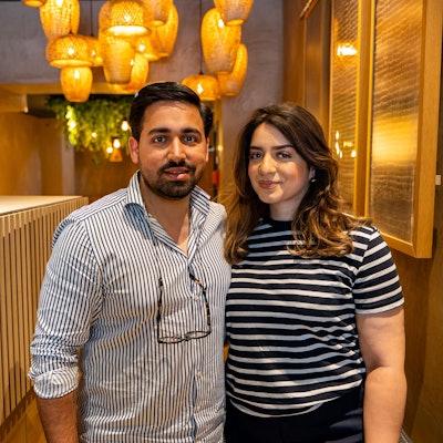 Anil und Tanya Balci in der neuen Cloudkitchen-Filiale in Köln.