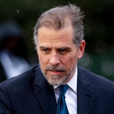 Hunter Biden, Sohn von US-Präsident Biden, spricht zu den Gästen des White House Easter Egg Roll auf dem Südrasen des Weißen Hauses.