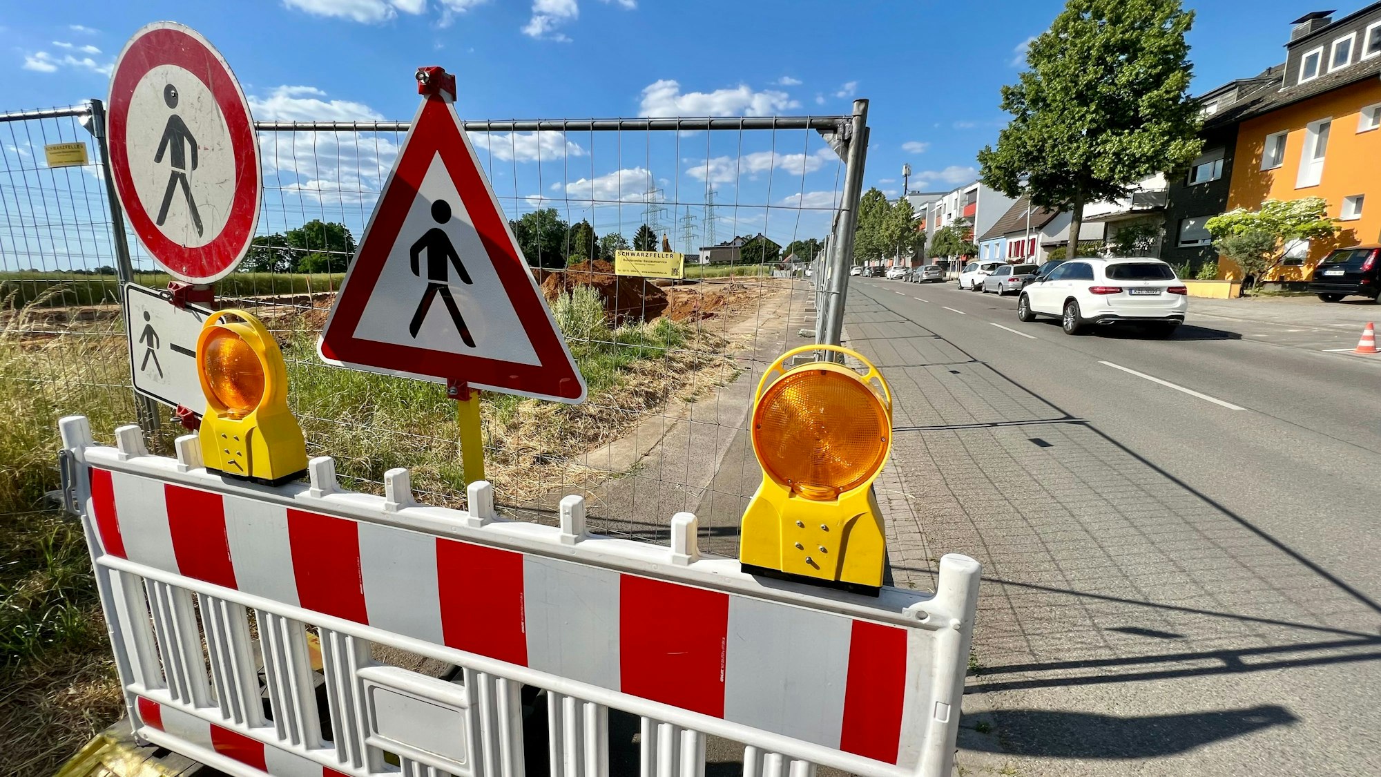 Das erste Bauvorhaben im neuen Wohnbaugebiet an der Sandstraße in Opladen startet bereits.