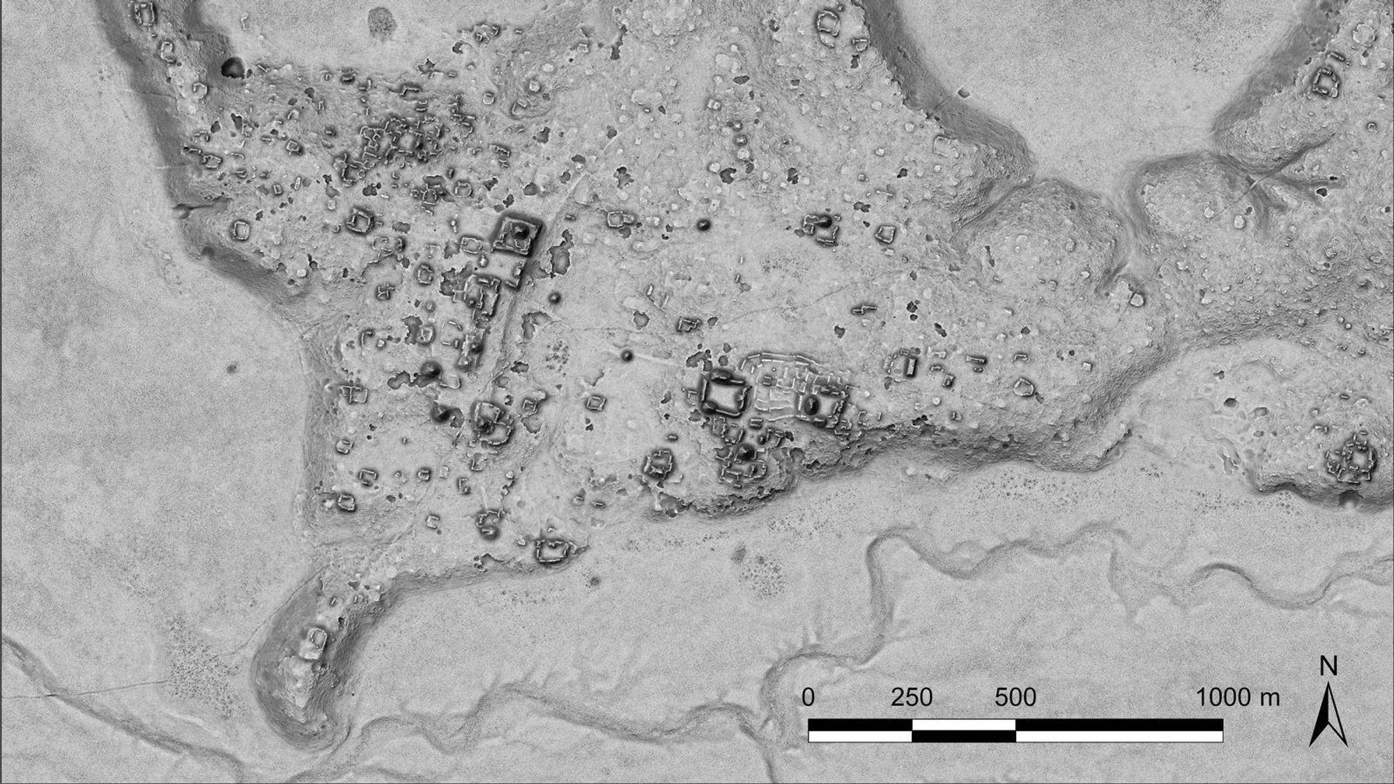 Auf diesem von dem Nationalen Institut für Anthropologie und Geschichte von Mexiko (INAH) zur Verfügung gestellten undatierten Bild ist der Umriss einer neu entdeckten Maya-Siedlung namens Ocomtun (Steinsäule) zu sehen.