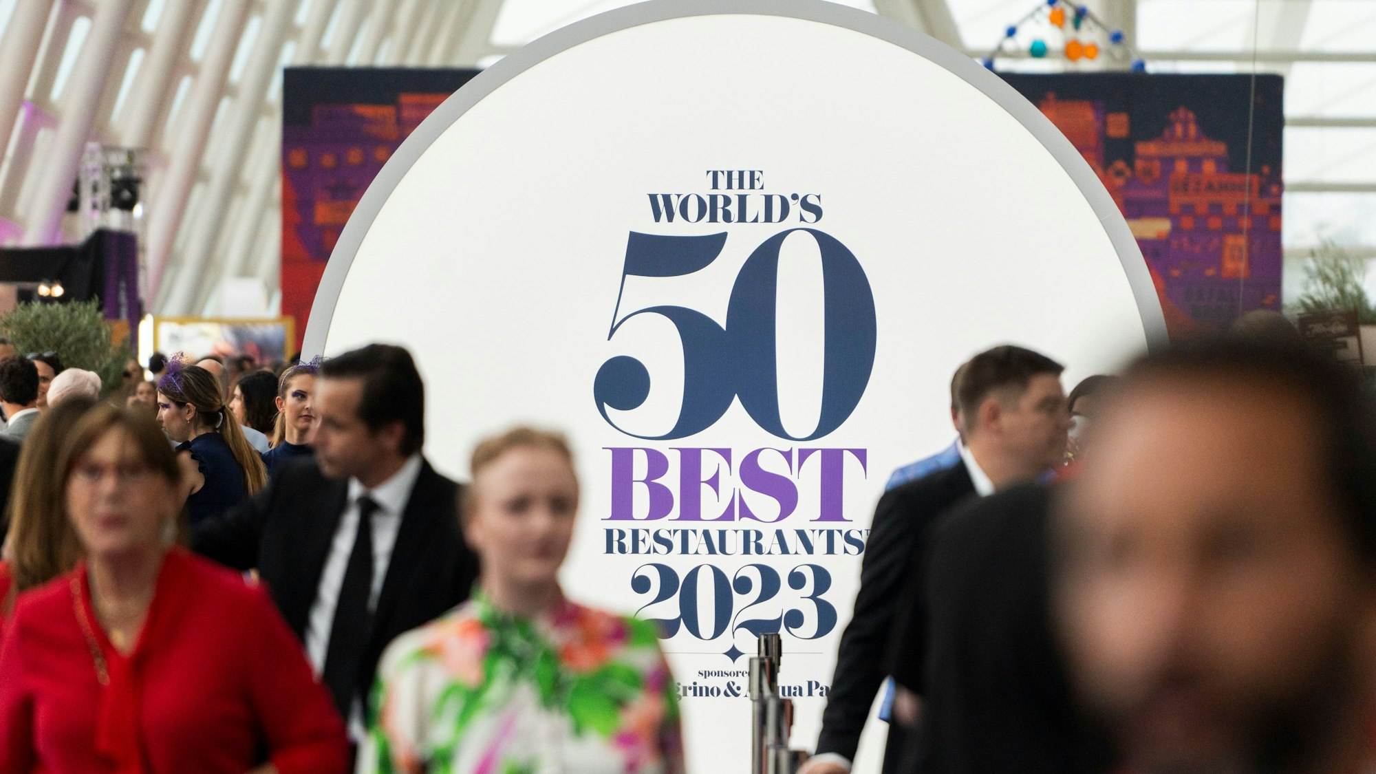 Das Logo «The World's 50 Best Restaurants» während einer Gala im Palau de Les Arts.