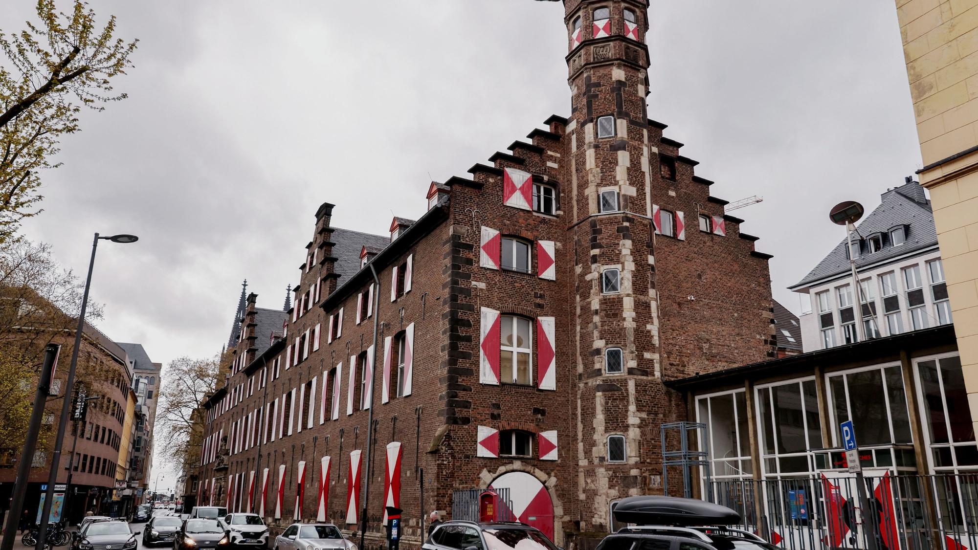 Lange Jahre die Heimat des Stadtmuseums, jetzt ein Sanierungsfall: Das Zeughaus.