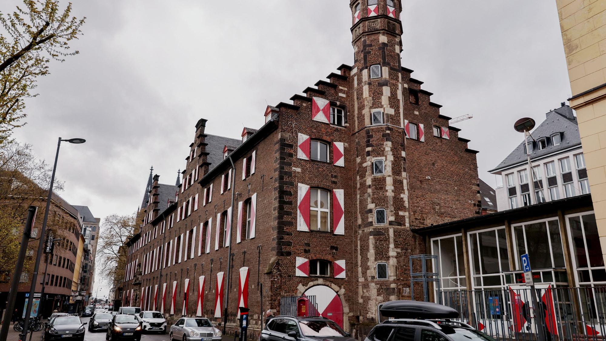 Blick auf das Zeughaus in Köln.