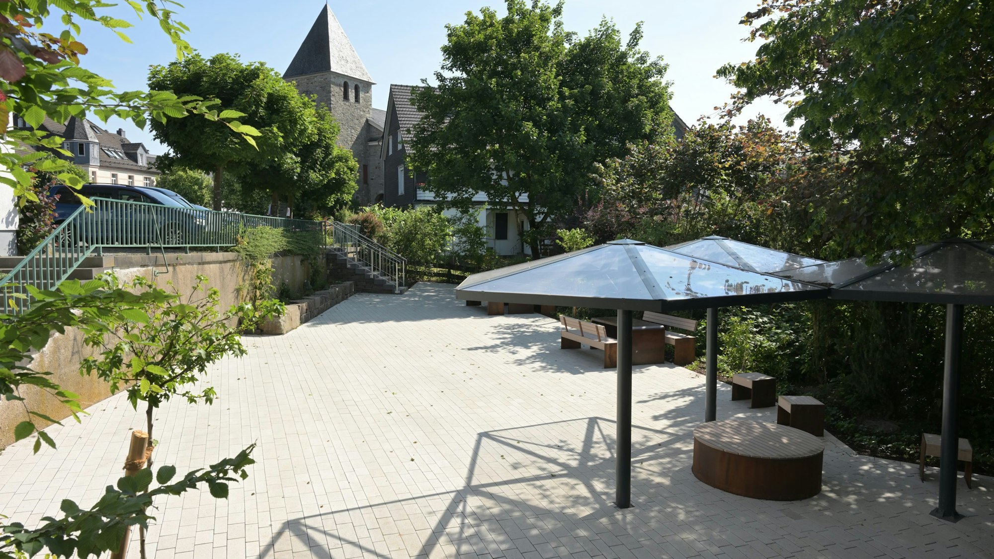 Der neugestalteten Platz hinter dem Jugendzentrum Kürten.