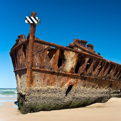 Das Wrack des Turbinendampfers SS Maheno auf Fraser Island.