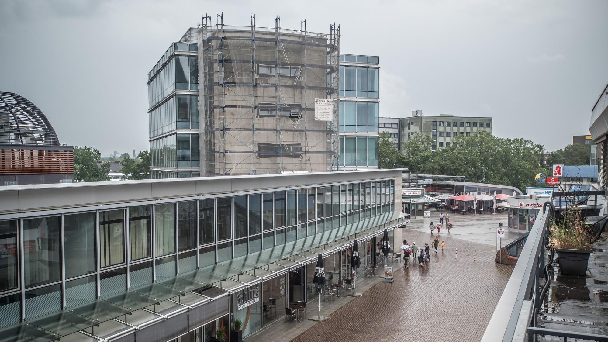 Fassade ist seit Jahren abgenommen. Foto: Ralf Krieger