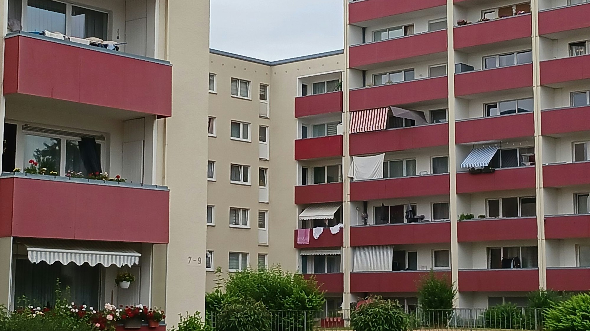 Wohnhochhäuser an der Haydnstraße in Siegburg-Deichhaus.