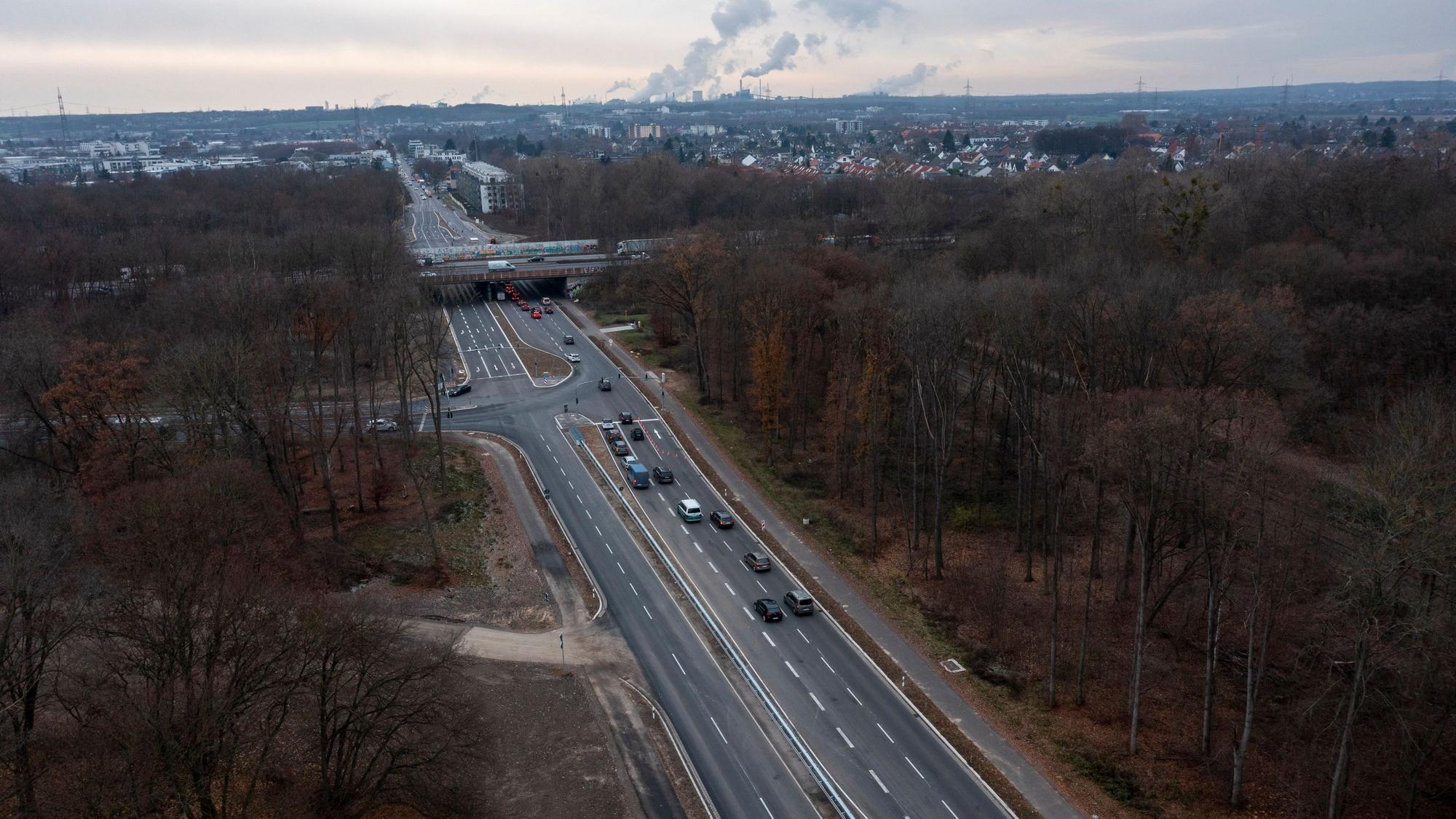 Blick auf die Luxemburger Straße zwischen Militärring und A4