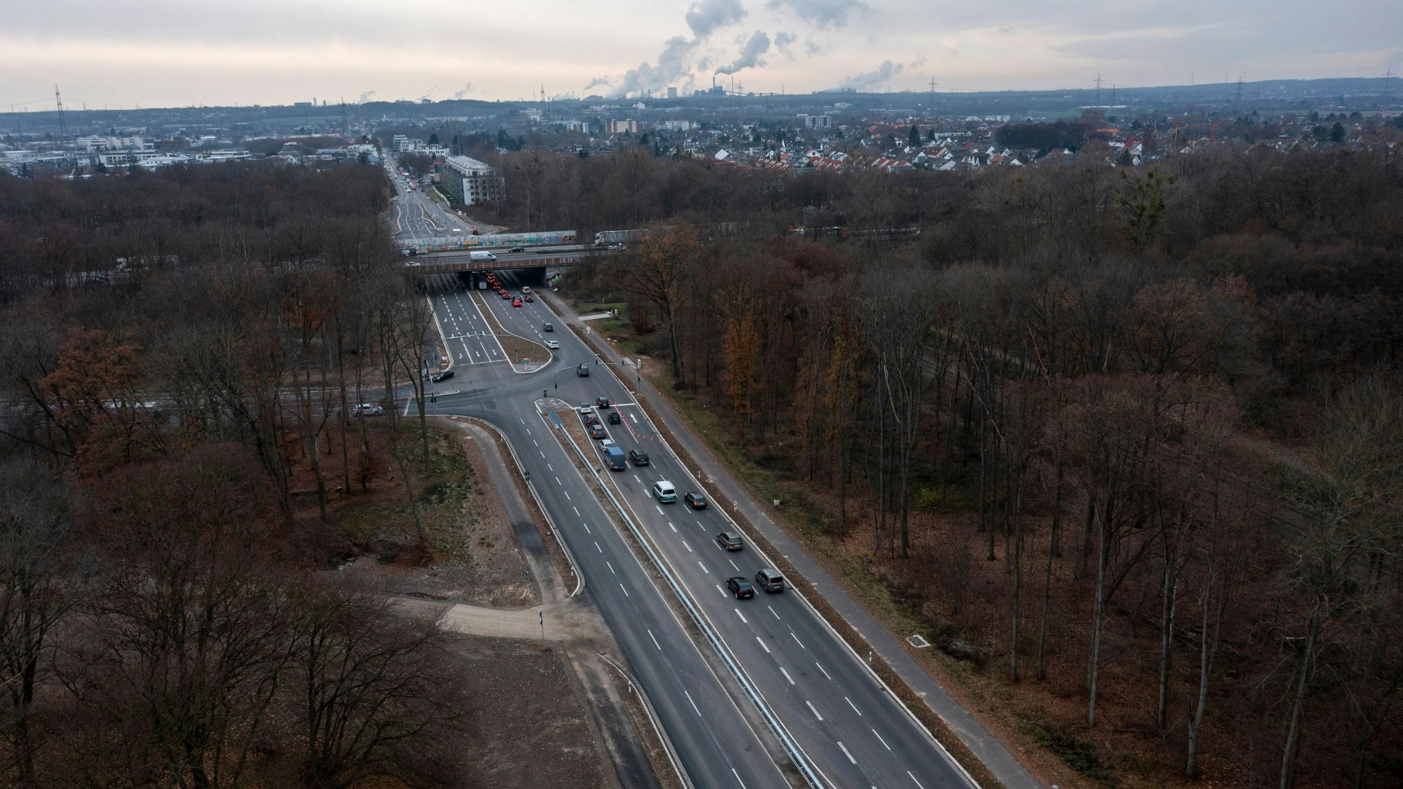 Blick auf die Luxemburger Straße zwischen Militärring und A4