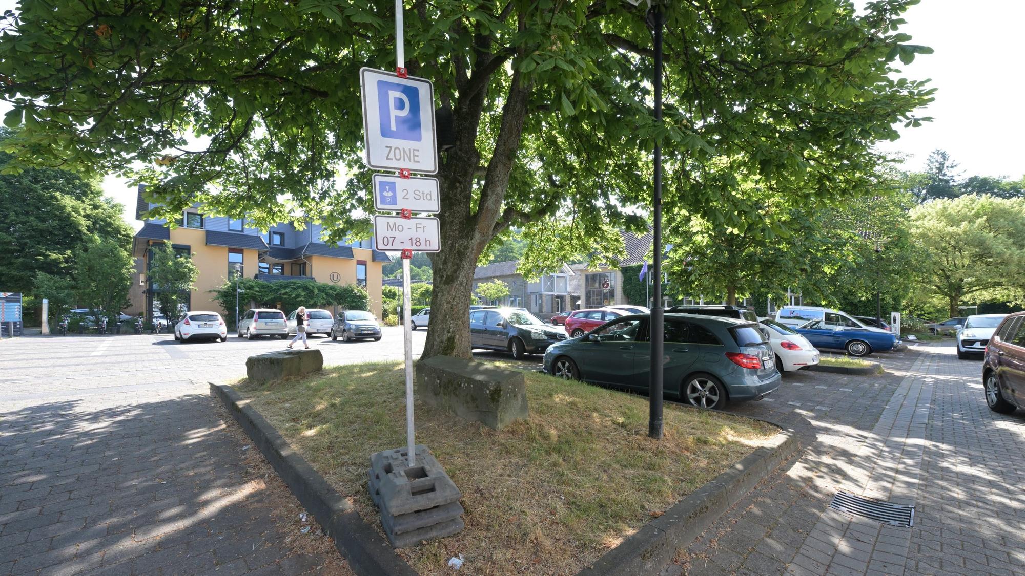Das Foto zeigt den Karlheinz-Stockhausen-Platz in Kürten
