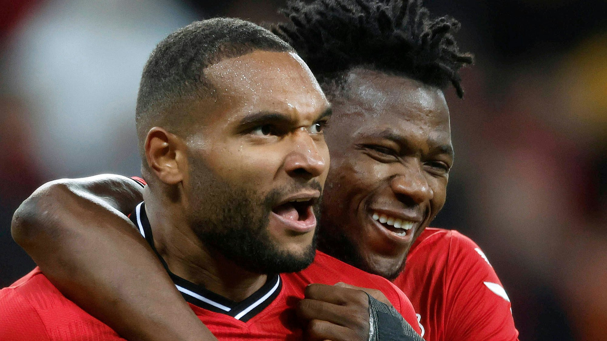 Bleiben beide bei Bayer 04? Jonathan Tah (l.) und Edmond Tapsoba.