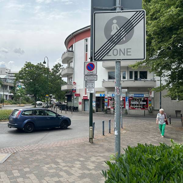 Die SPD Leverkusen will einen Fußgängerbeauftragten.