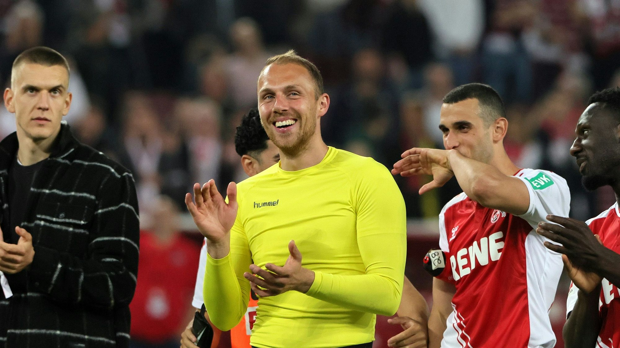 Marvin Schwäbe (1. FC Köln)