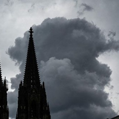 Wolken über den Domspitzen