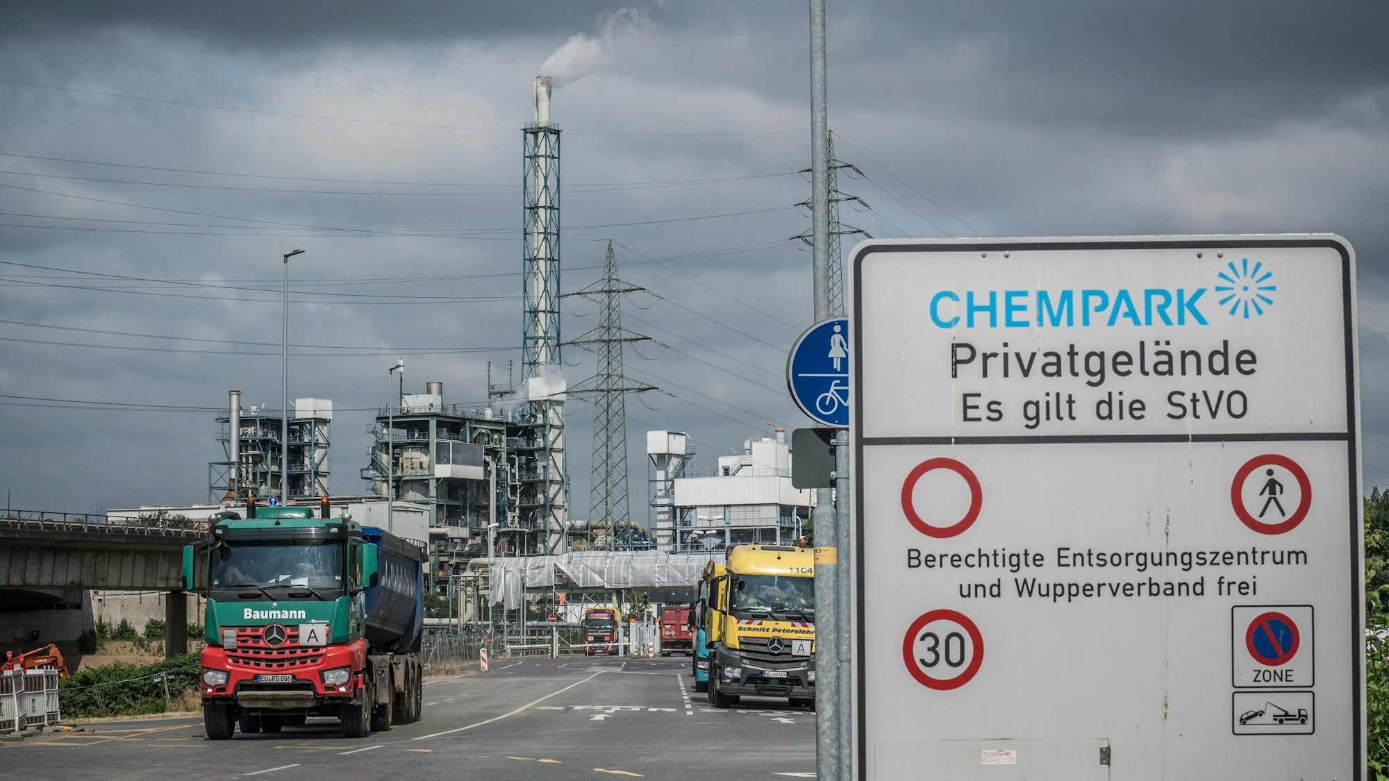 Einfahrt zum Entsorgungspark von Currenta.