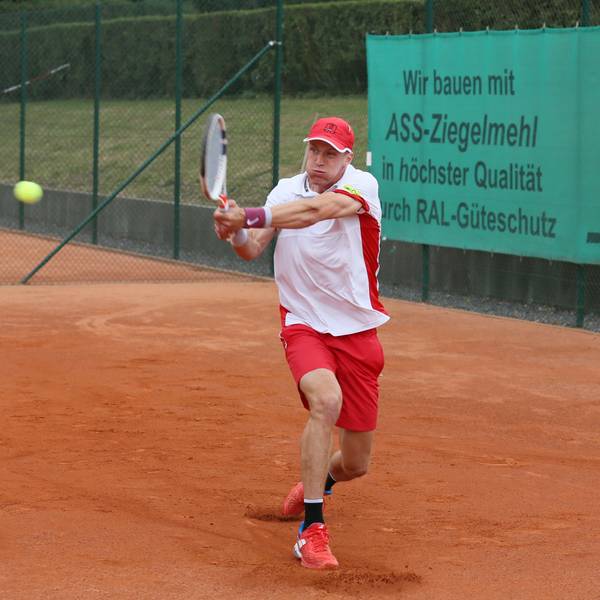 14.07.2019
Köln:
Tennis, Bundesliga: RW Köln - BW Krefeld
Erstes Heimspiel
Jan Choinski
Foto: Martina Goyert