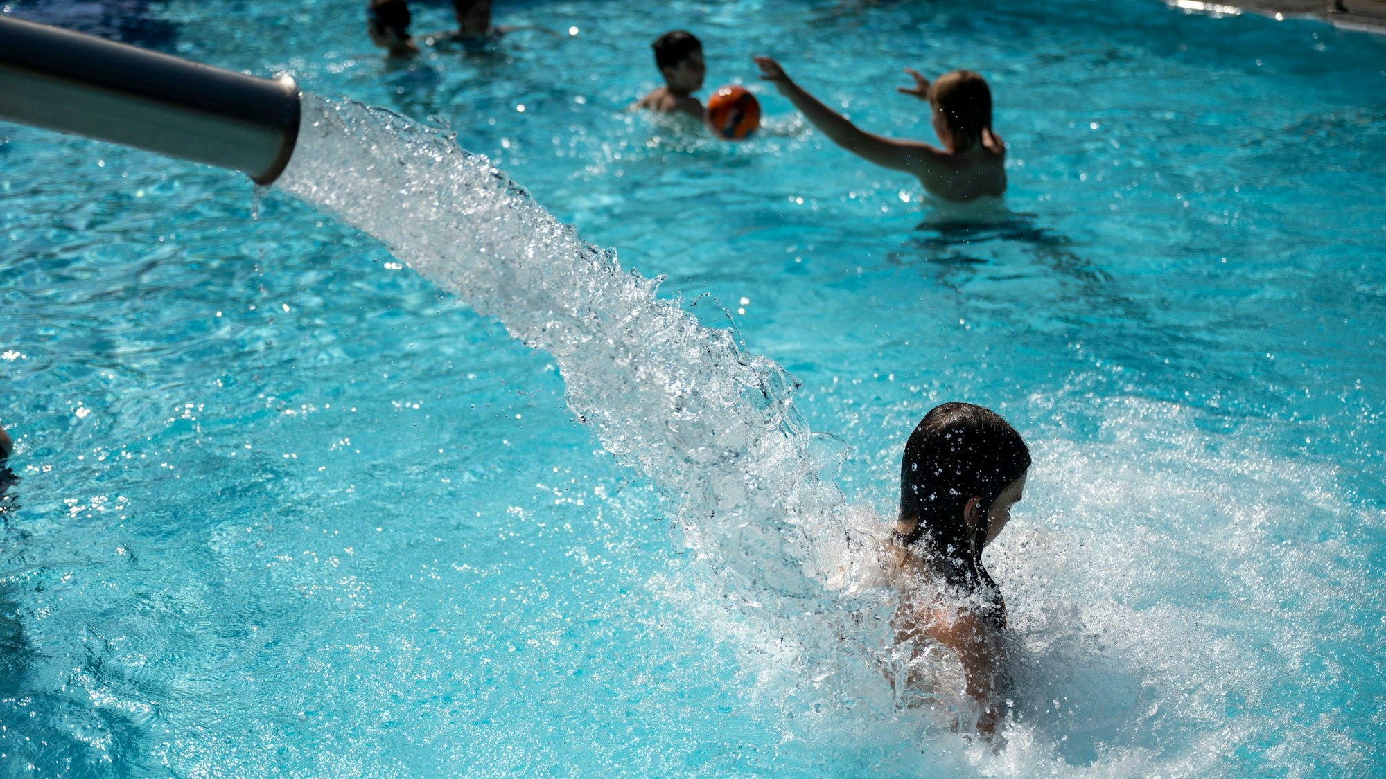 Das Ossendorfbad wird im Herbst saniert. (Archivbild)