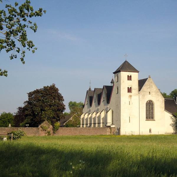 Die Nikolauskirche in Dünnwald